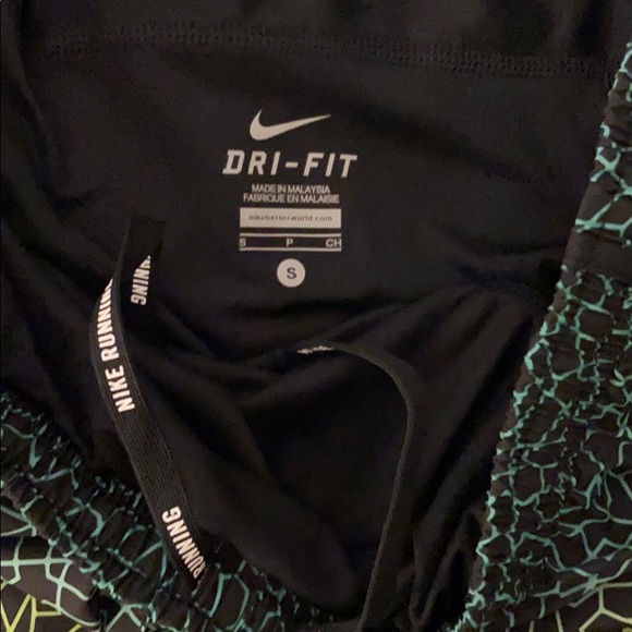 Great condition Nike Running Shorts - Picture 3 of 4